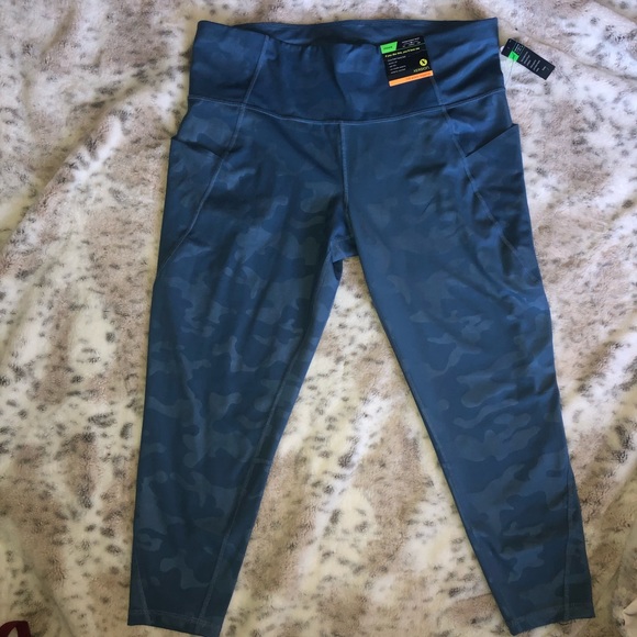 NWT- Xersion Ankle Leggings Plus - Picture 5 of 9